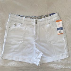 Dakota Blue Short